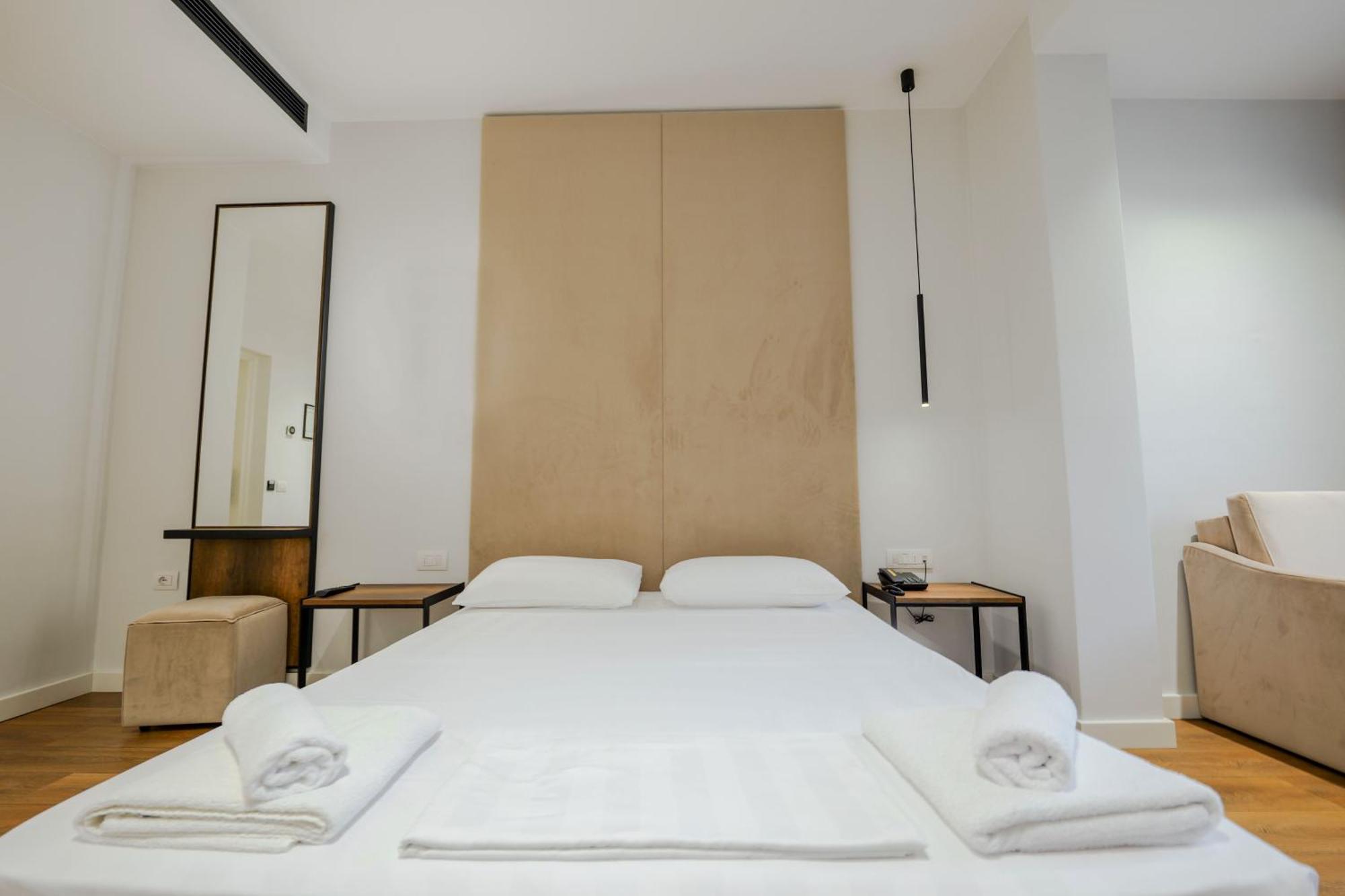 Hotel Central Avlonya Dış mekan fotoğraf
