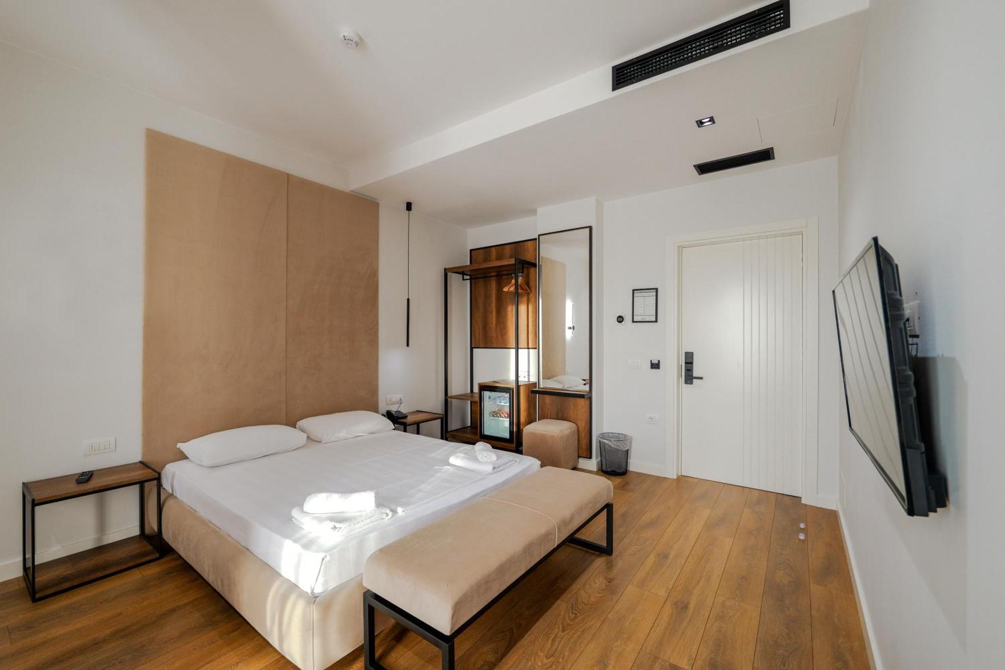 Hotel Central Avlonya Dış mekan fotoğraf