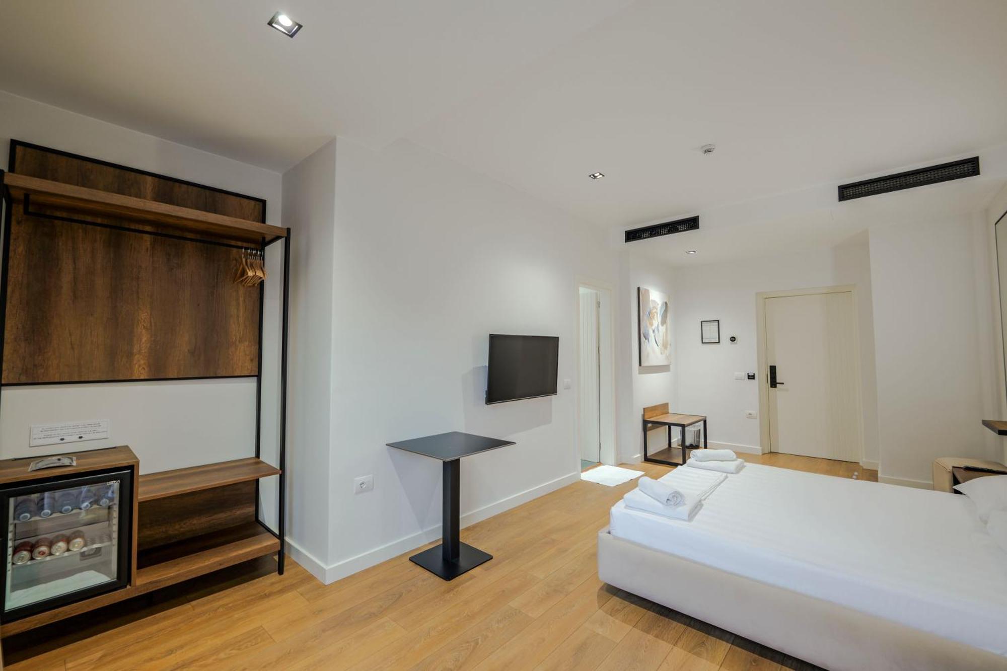 Hotel Central Avlonya Dış mekan fotoğraf