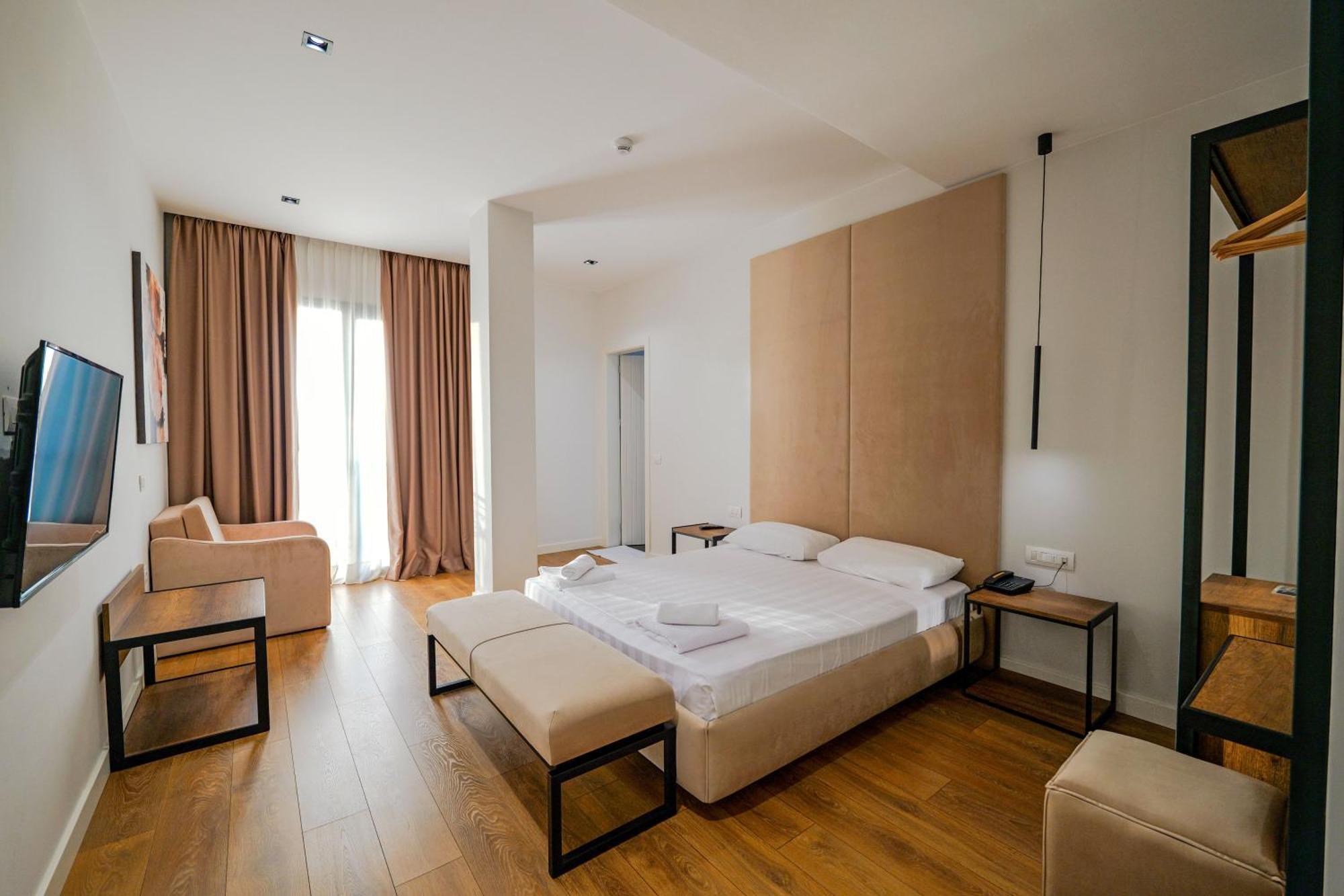 Hotel Central Avlonya Dış mekan fotoğraf