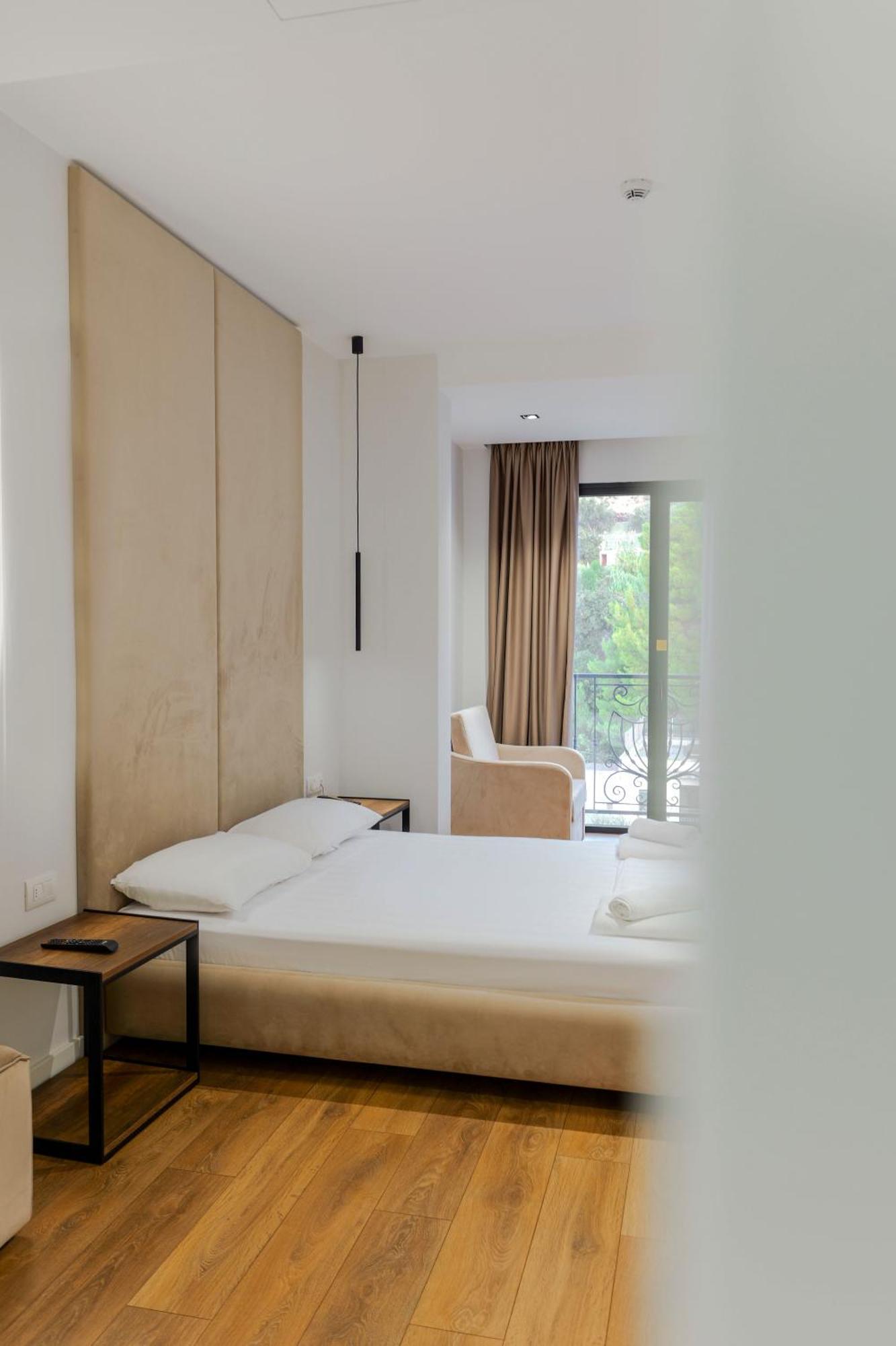Hotel Central Avlonya Dış mekan fotoğraf